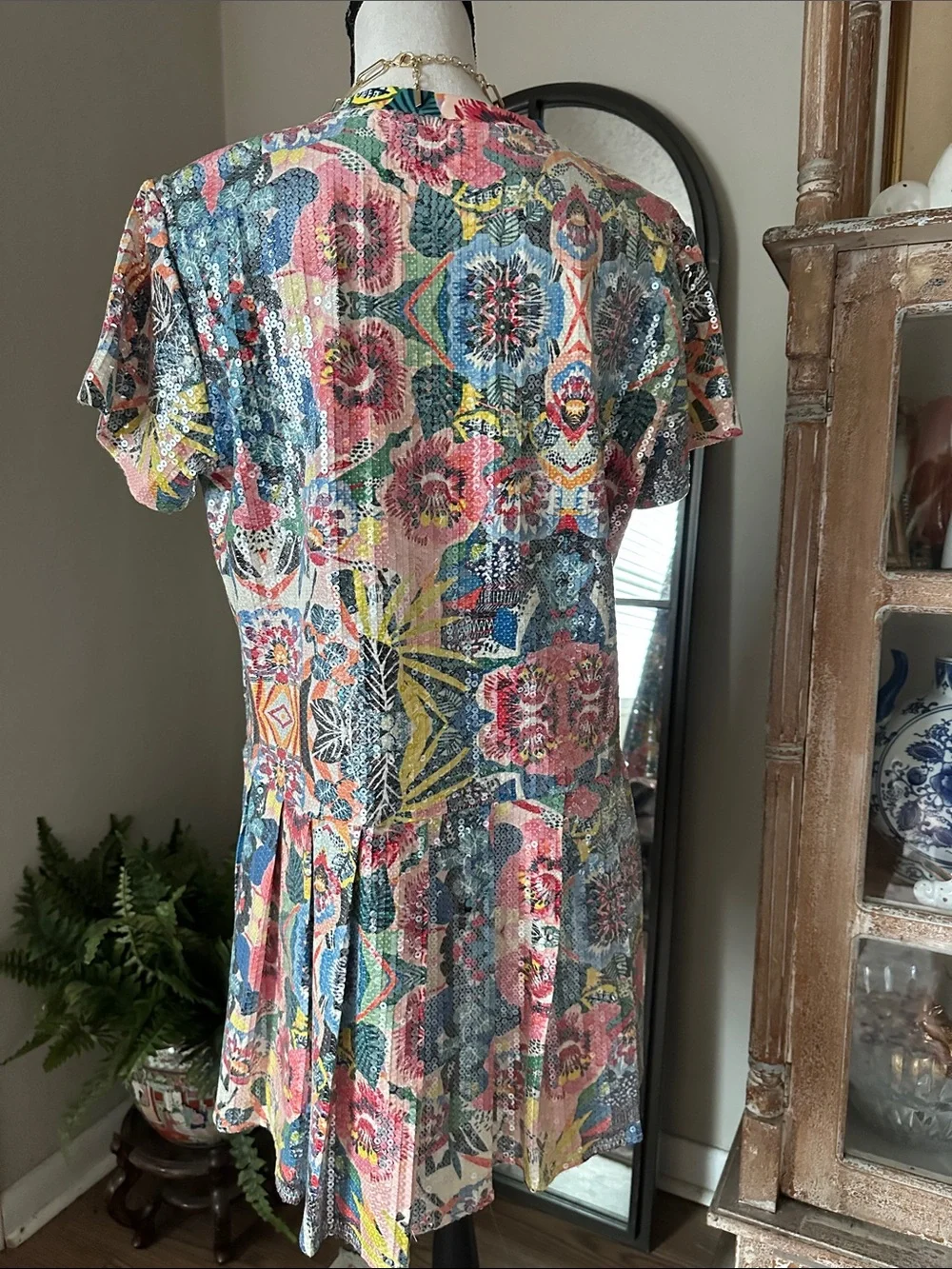 QUEEN OF SPARKLES // Floral Sequin Tee Dress - Picture 5 of 6